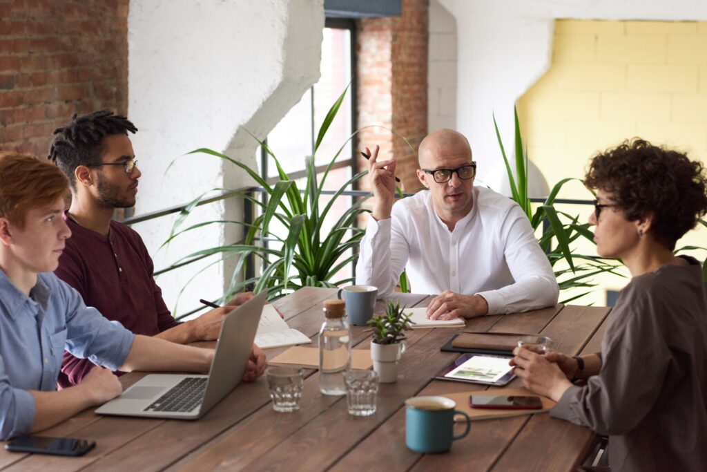 Employees having a discussion.